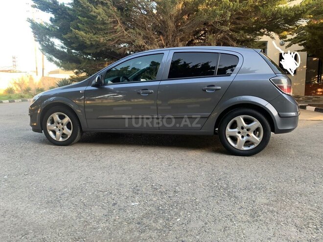 Opel Astra 2007, 200,100 km - 1.4 л - Salyan
