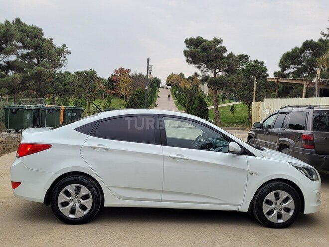 Hyundai Accent 2016, 178,000 km - 1.4 l - Bakı