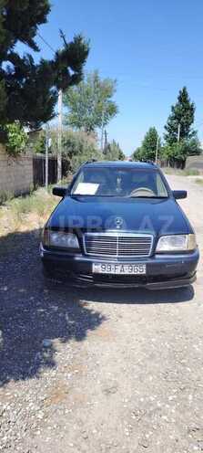 Mercedes C 220-1