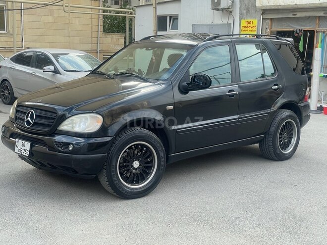 Mercedes ML 320 1999, 189,456 km - 3.2 l - Bakı
