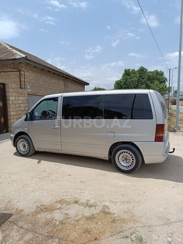 Mercedes Vito 1998, 303,251 km - 2.2 l - Salyan
