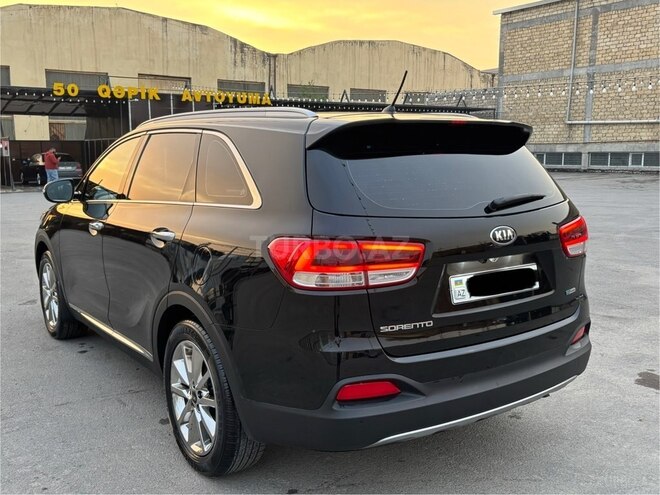 Kia Sorento-10