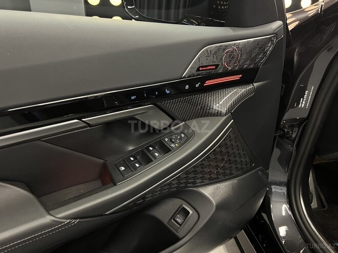 BMW 520-8
