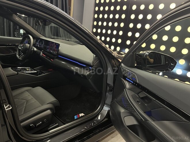 BMW 520-11