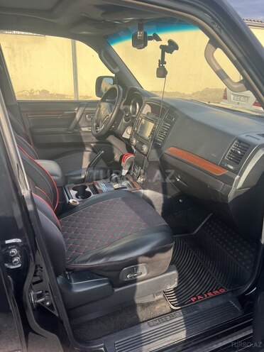 Mitsubishi Pajero 2007, 200,000 km - 3.0 l - Bakı