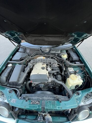 Mercedes E 200 1998, 340,000 km - 2.0 l - Bərdə