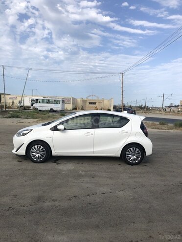 Toyota Aqua 2020, 89,000 km - 1.5 л - Bakı