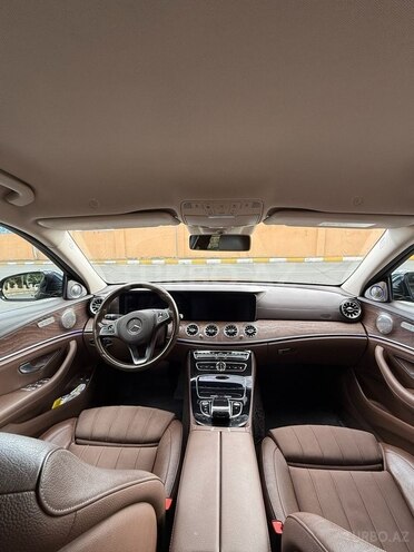 Mercedes E 220 d 2016, 155,000 km - 2.0 l - Bakı