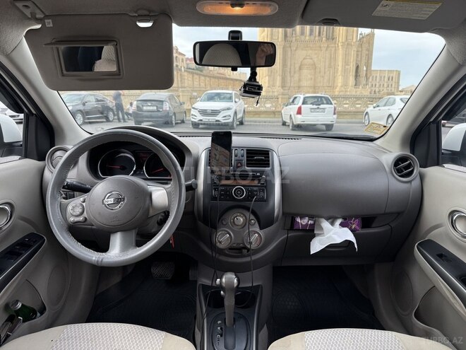 Nissan Sunny-9