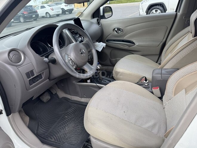 Nissan Sunny-13