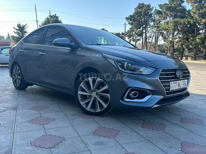 Hyundai Accent 2018, 150,752 km - 1.6 л - Tovuz