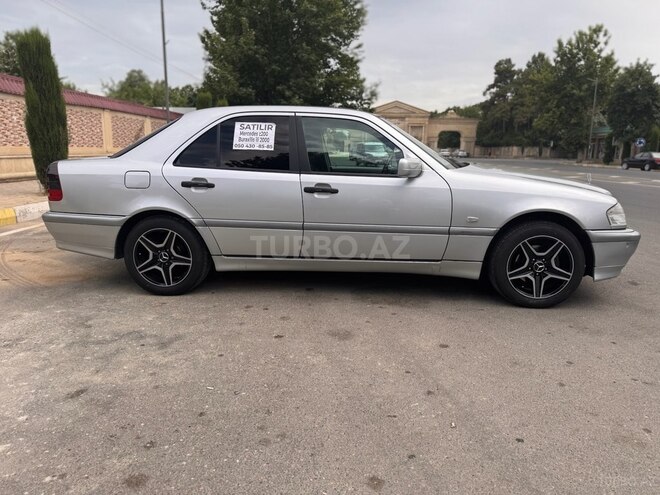 Mercedes C 200 2000, 210,000 km - 2.0 l - Ağcabədi