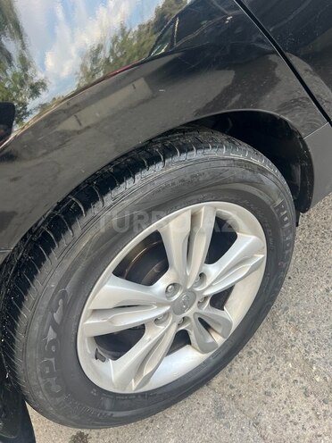 Hyundai ix35 2012, 176,000 km - 2.0 l - Bakı