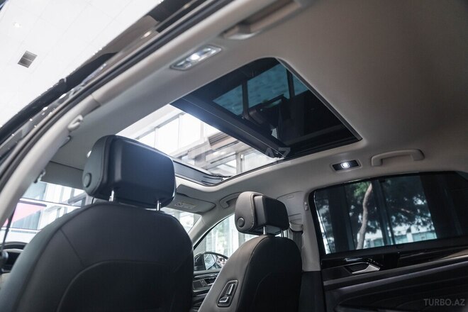 Volkswagen Passat 2022, 11,670 km - 1.5 l - Bakı