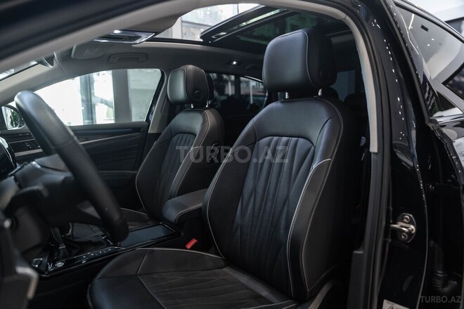 Volkswagen Passat 2022, 11,670 km - 1.5 l - Bakı