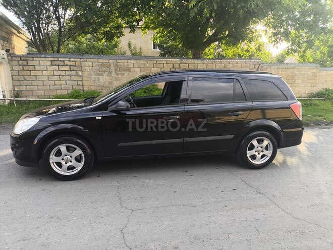 Opel Astra 2009, 247,000 km - 1.4 l - Balakən