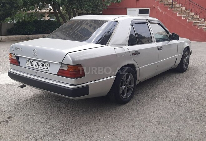 Mercedes E 200 1991, 326,000 km - 2.0 l - Bakı