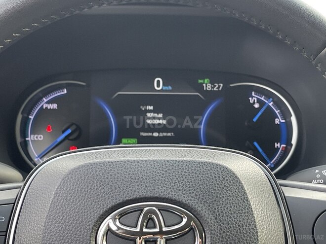 Toyota RAV4-16