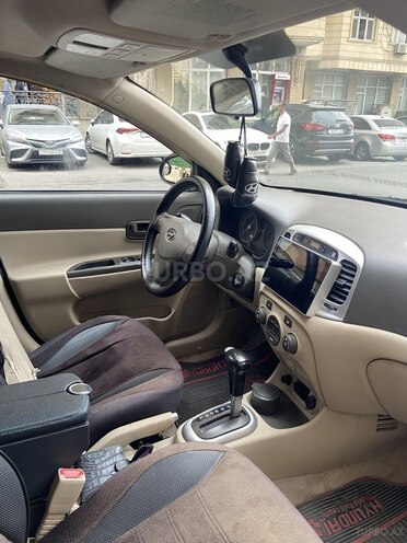 Hyundai Accent 2009, 306,000 km - 1.6 l - Bakı