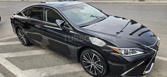 Lexus ES 300h 2023, 29,700 km - 2.5 l - Bakı