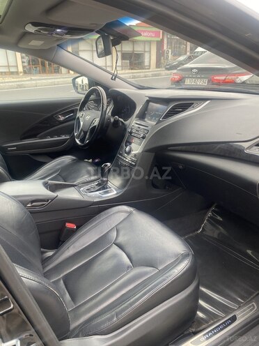 Hyundai Grandeur 2015, 177,800 km - 2.2 l - Bakı