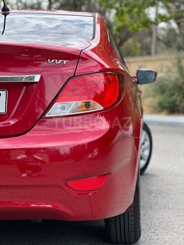 Hyundai Accent 2015, 118,000 km - 1.4 л - Bakı