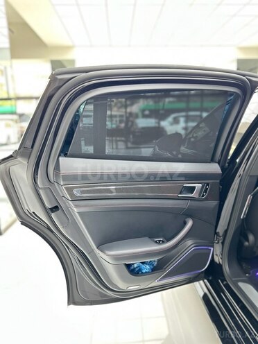 Porsche Panamera 4 E-Hybrid-18