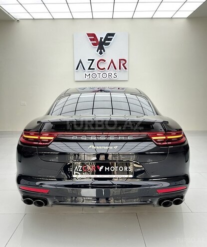 Porsche Panamera 4 E-Hybrid-5