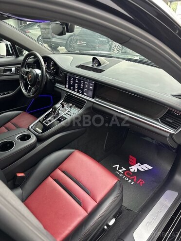 Porsche Panamera 4 E-Hybrid-11