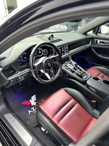Porsche Panamera 4 E-Hybrid-13