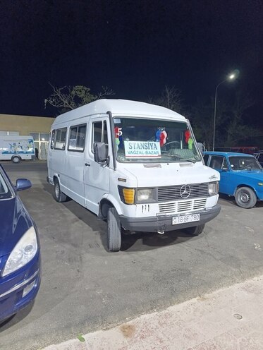 Mercedes 208 D 1991, 120,035 km - 2.5 л - Salyan