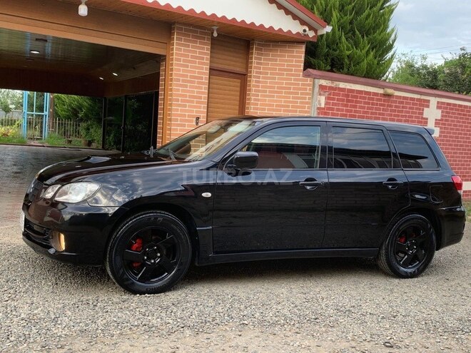 Mitsubishi Airtrek 2003, 253,500 km - 2.0 l - Masallı