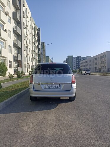 Opel Astra 2009, 390,000 km - 1.3 l - Bakı