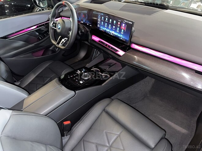 BMW i5 2024, 4,300 km - 0.0 l - Bakı