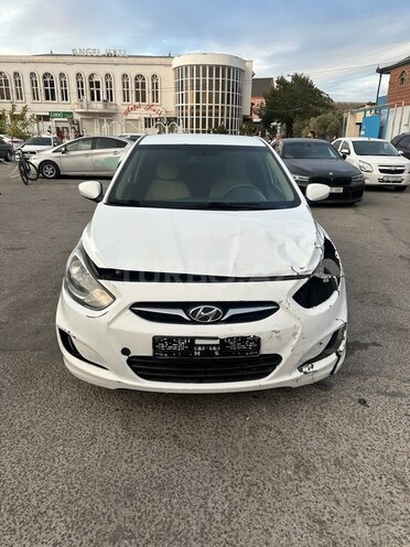 Hyundai Accent 2013, 216,009 km - 1.6 l - Bakı