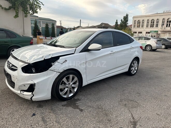 Hyundai Accent 2013, 216,009 km - 1.6 l - Bakı