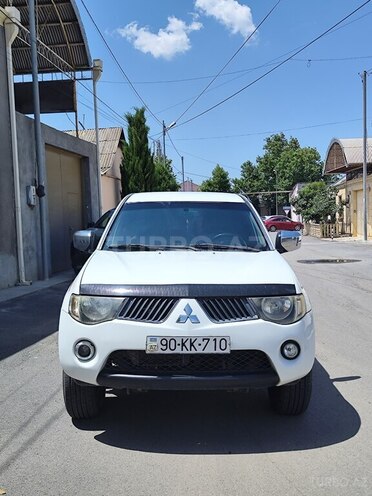 Mitsubishi L200 2007, 299,000 km - 2.5 l - Gəncə