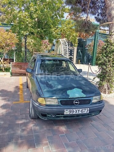 Opel Astra 1994, 365,231 km - 1.8 l - Bakı