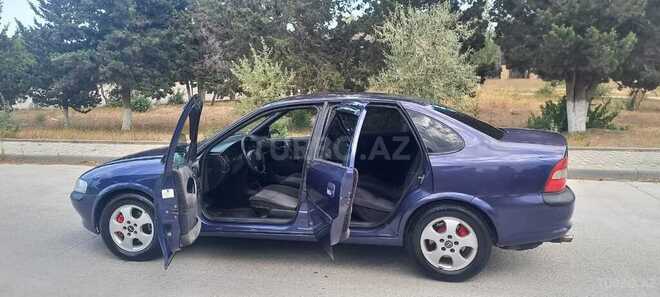 Opel Vectra 1996, 322,000 km - 1.8 l - Sumqayıt