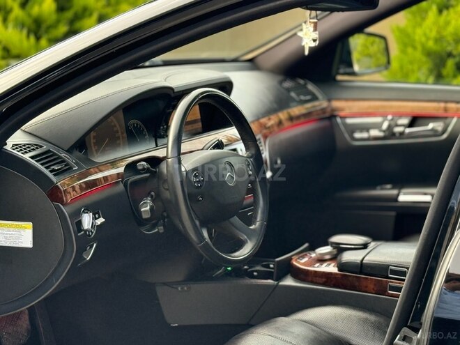 Mercedes S 550 2006, 217,000 km - 5.5 l - Bakı
