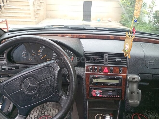 Mercedes C 240 1998, 427,702 km - 2.4 l - Bakı