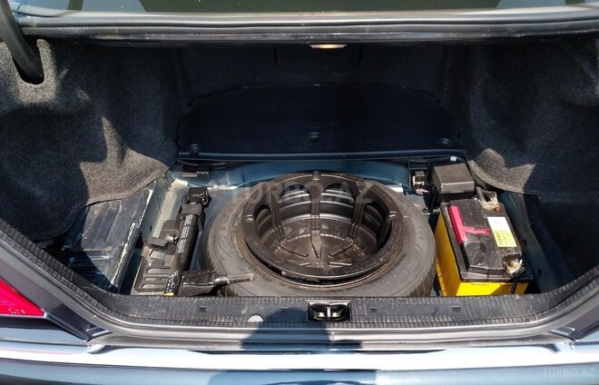 Mercedes C 240 1999, 260,000 km - 2.4 l - Beyləqan