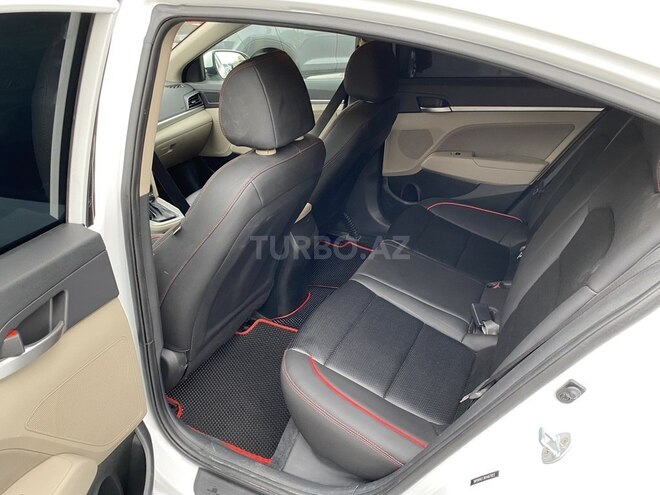 Hyundai Elantra 2020, 114,263 km - 2.0 l - Bakı