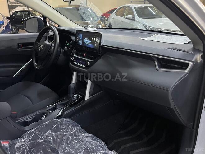 Toyota Corolla Cross 2025, 0 km - 2.0 л - Bakı