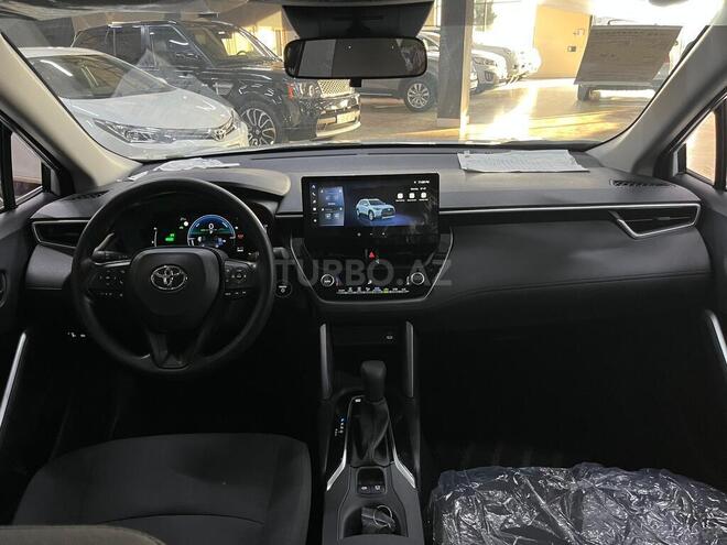 Toyota Corolla Cross 2025, 0 km - 2.0 л - Bakı