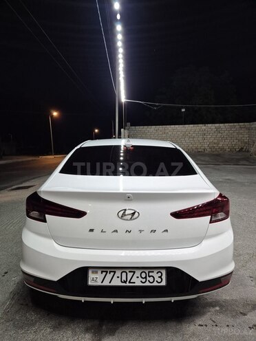 Hyundai Elantra 2019, 197,000 km - 2.0 л - Bakı