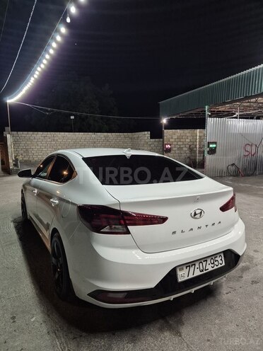 Hyundai Elantra 2019, 197,000 km - 2.0 л - Bakı
