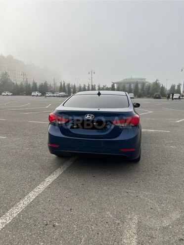 Hyundai Elantra 2015, 114,543 km - 1.8 l - Sumqayıt