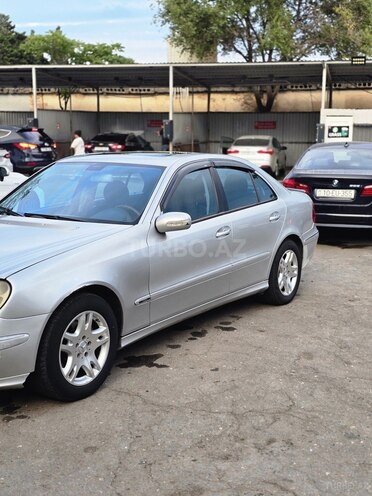 Mercedes E 270 2002, 600,000 km - 2.7 l - Bakı