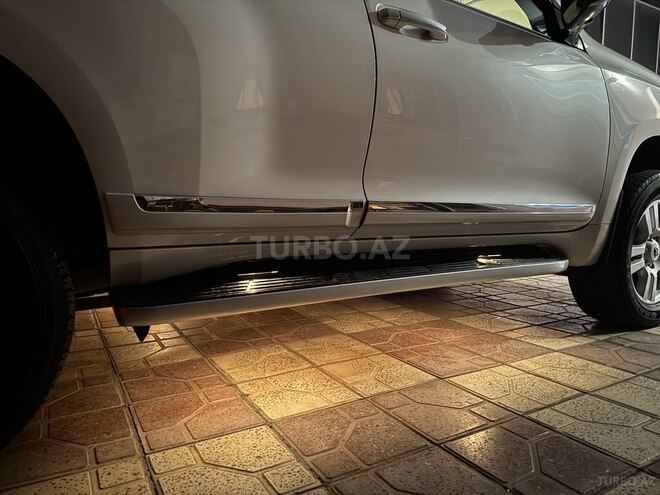 Toyota Land Cruiser Prado 2011, 167,000 km - 4.0 л - Bakı